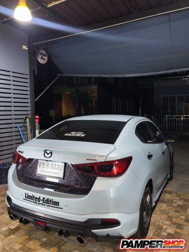 mazda 2 หุ้มสติ๊กเกอร์เคฟล่า หินอ่อน FORGED ฝาท้ายชิ้นล่าง